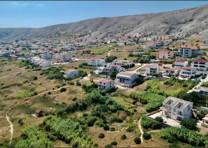 Ivanka Apartamento Pag Town